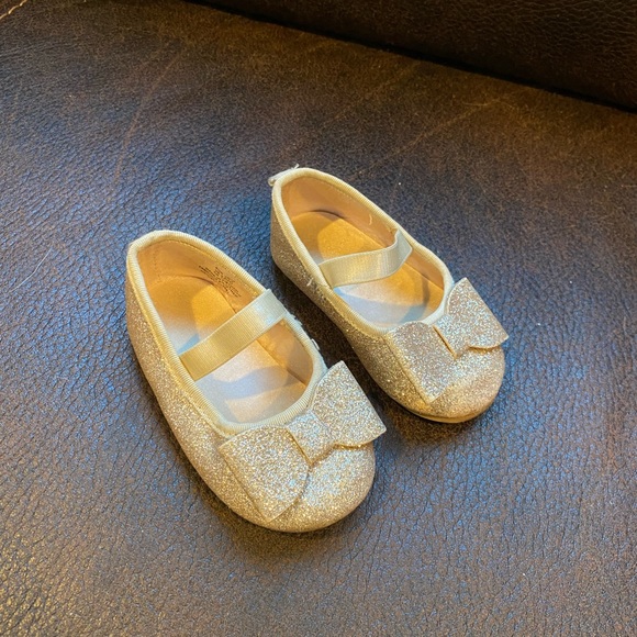 Baby shoe bundle - Picture 2 of 11
